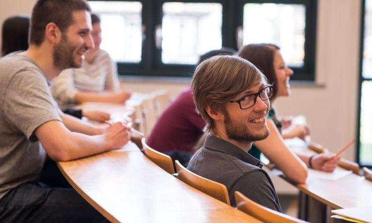 Student im Hörsaal