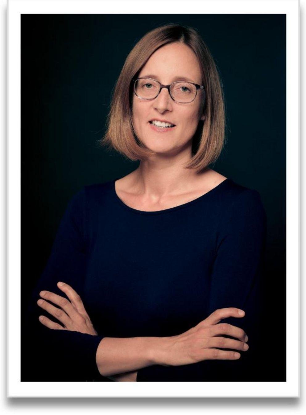 portrait hoch Prof. Dr. Stefanie Scherzinger
