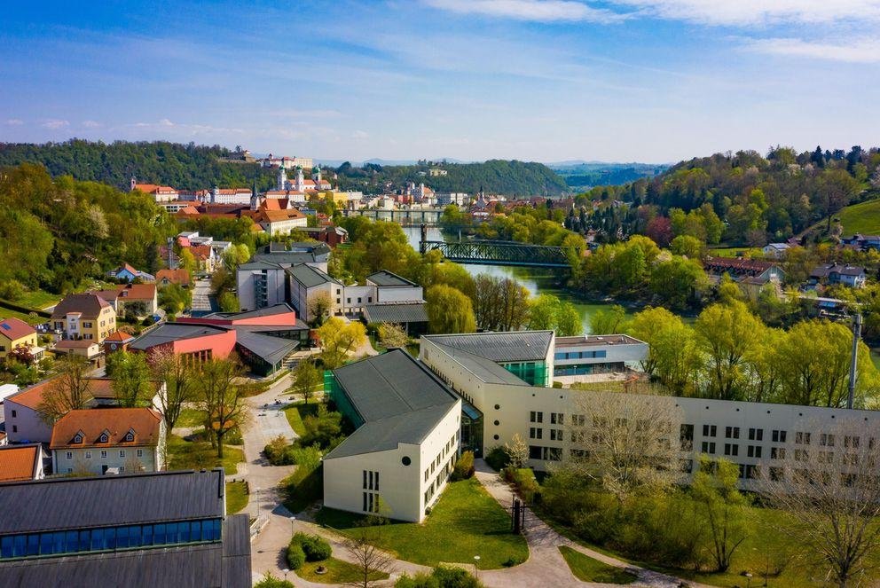 Luftbild vom Campus der Universität Passau