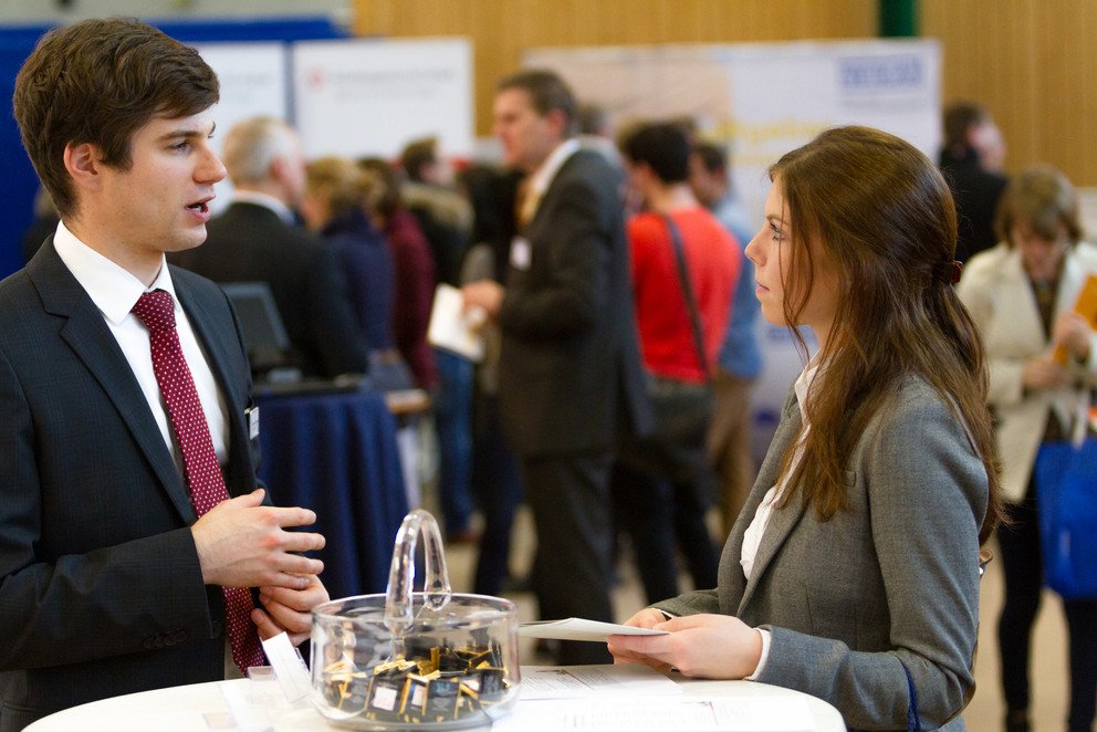Campus meets Company, die Firmenkontaktmesse der Universit&auml;t Passau