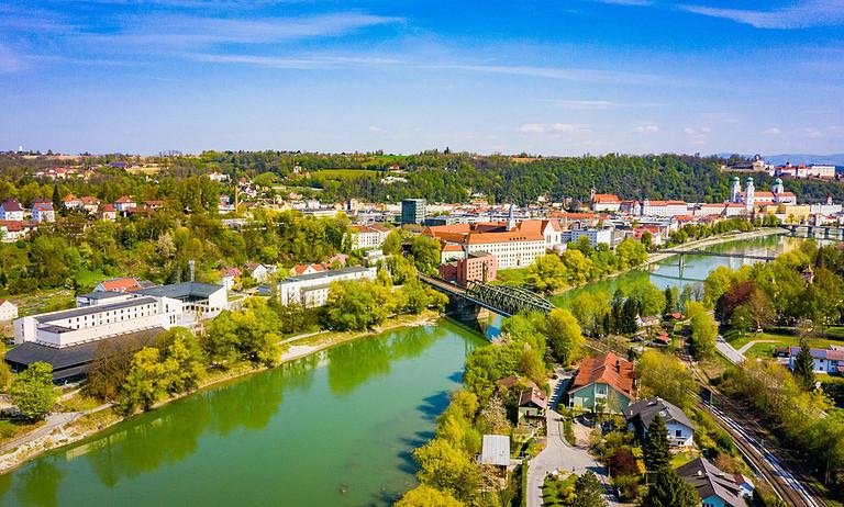 Drohnenaufnahme Inn und Campus
