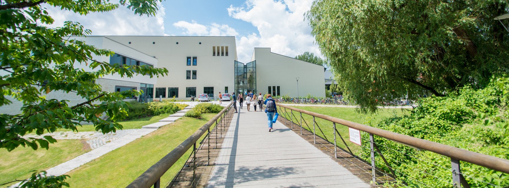 Fakult&auml;t f&uuml;r Informatik und Mathematik