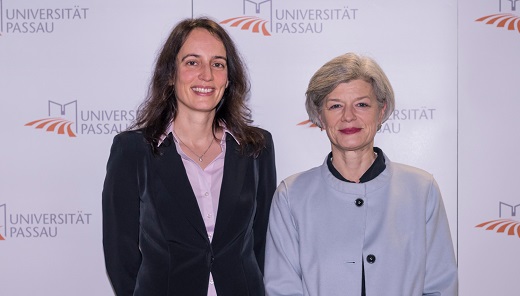 Vizepräsidentin Prof. Dr. Daniela Wawra und Präsidentin Prof. Dr. Carola Jungwirth